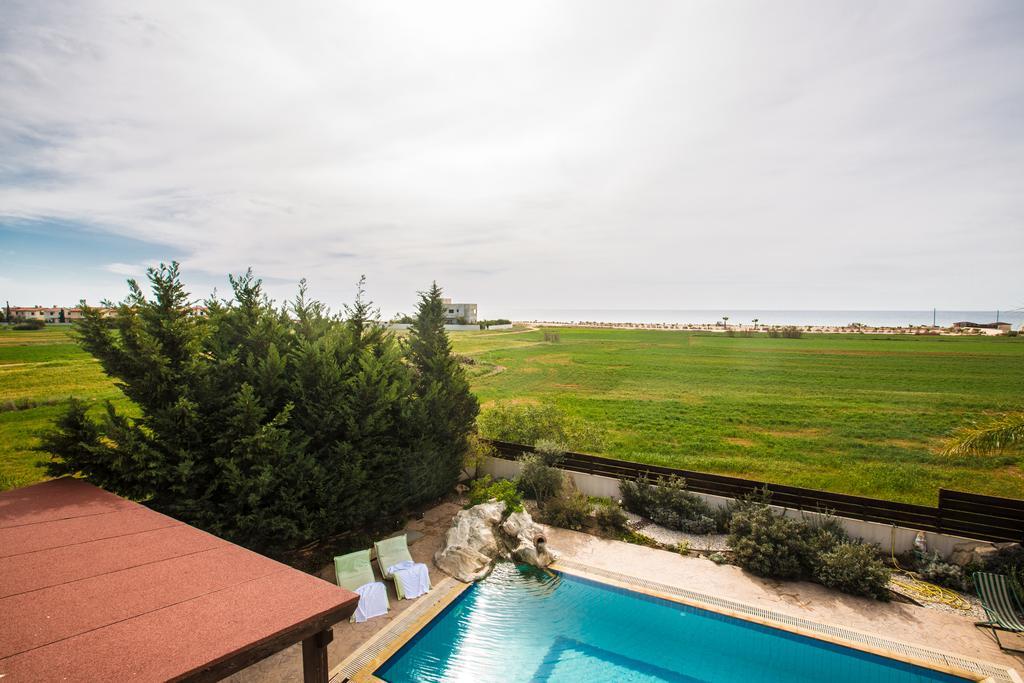 أيا نابا Sunny Coast Villa المظهر الخارجي الصورة