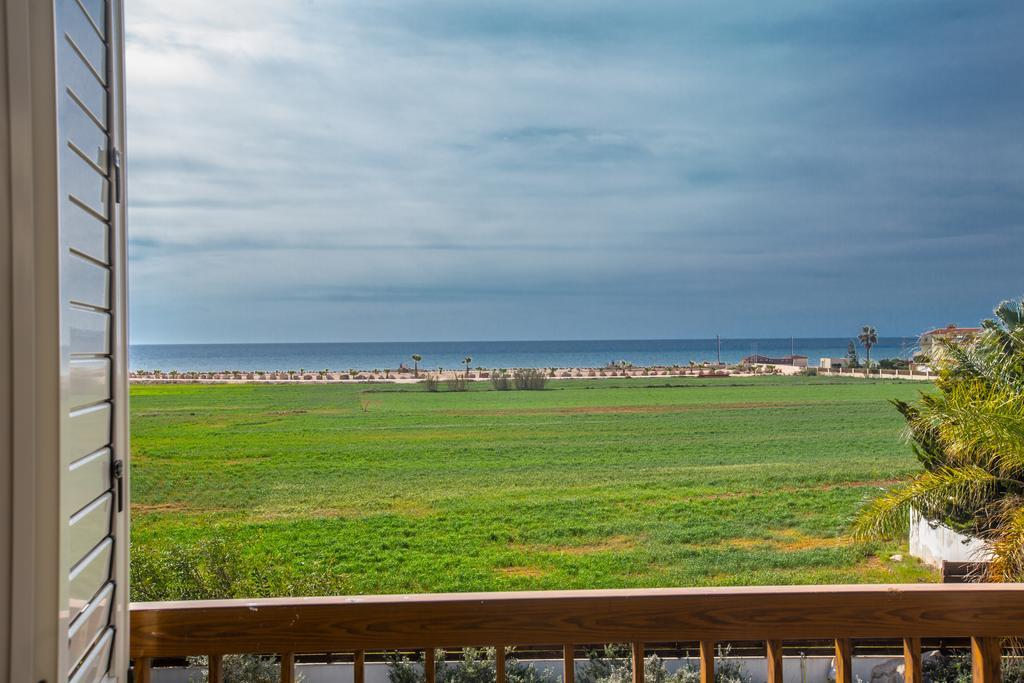 أيا نابا Sunny Coast Villa المظهر الخارجي الصورة