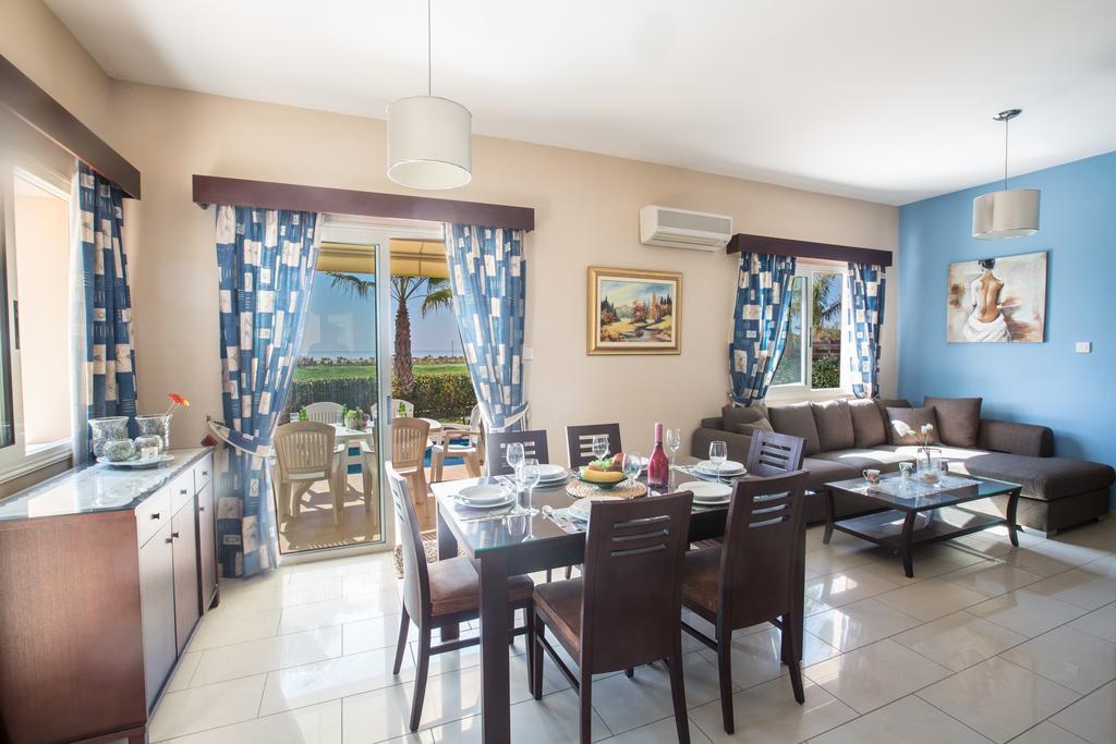 أيا نابا Sunny Coast Villa المظهر الخارجي الصورة