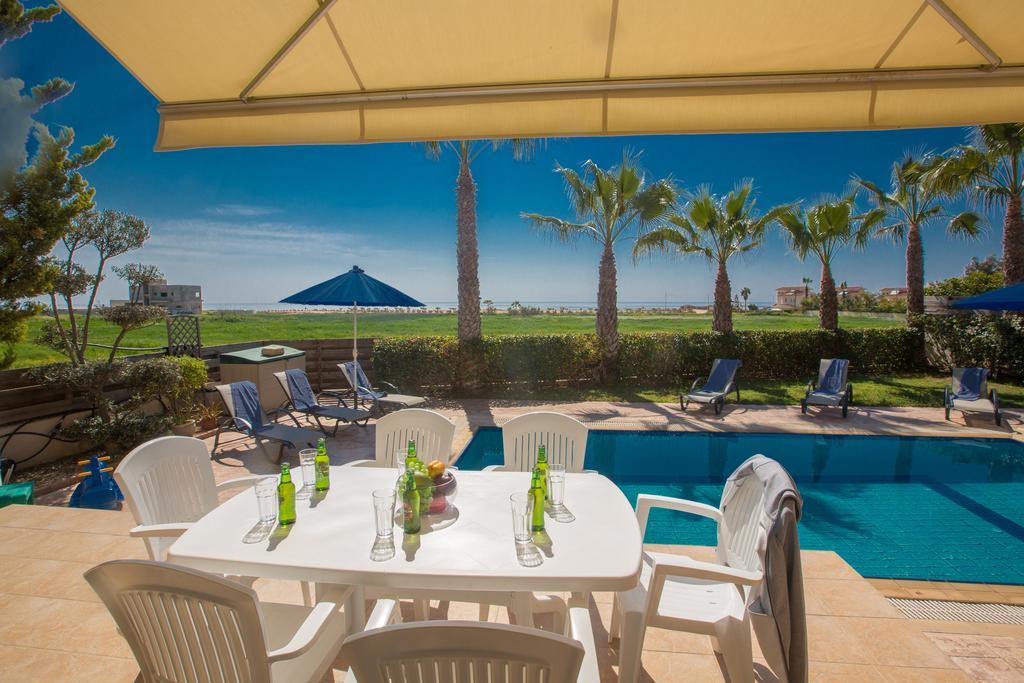أيا نابا Sunny Coast Villa المظهر الخارجي الصورة
