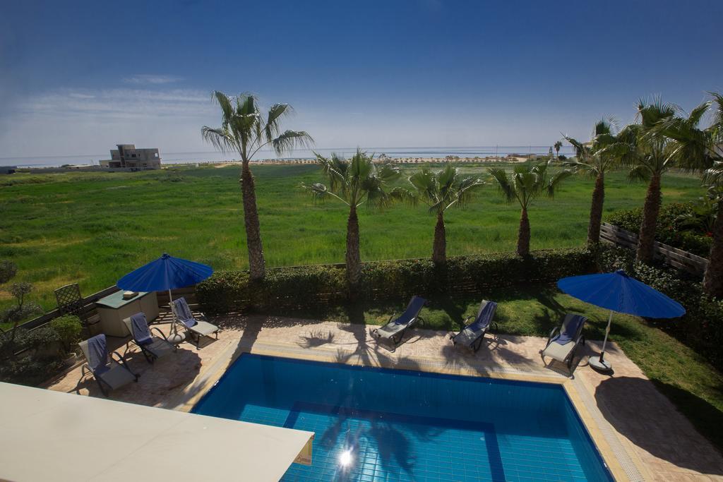 أيا نابا Sunny Coast Villa المظهر الخارجي الصورة